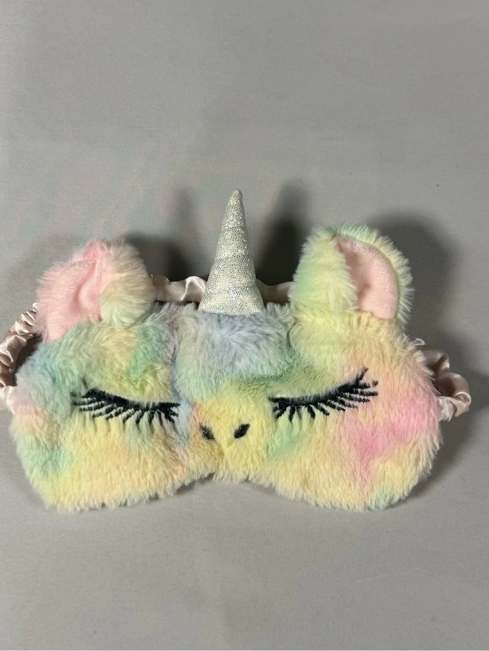 Plush Pastel Unicorn Sleep Mask for Kids - Rainbow